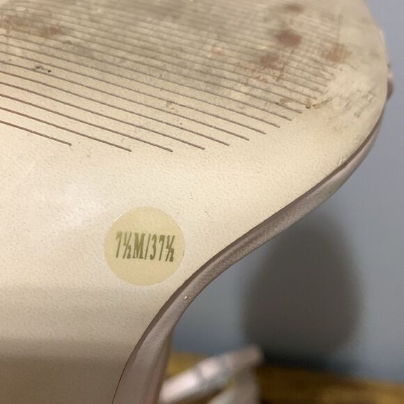 BCBGeneration Nude Strappy Heels Size 7.5 - Picture 8 of 9